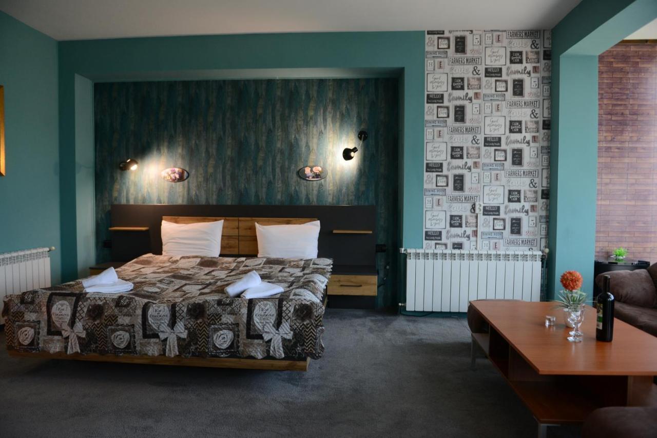 Family Hotel Γκότσε Ντέλτσεφ Εξωτερικό φωτογραφία