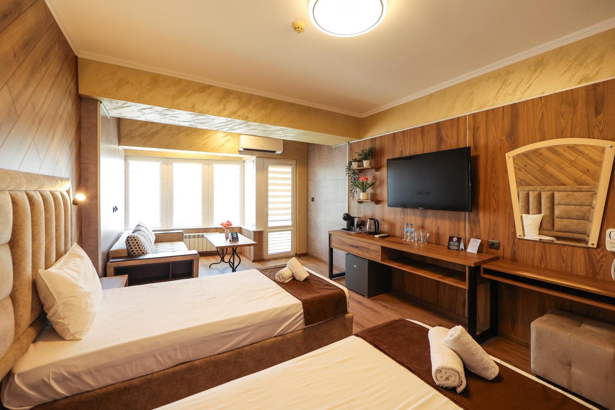 Family Hotel Γκότσε Ντέλτσεφ Εξωτερικό φωτογραφία
