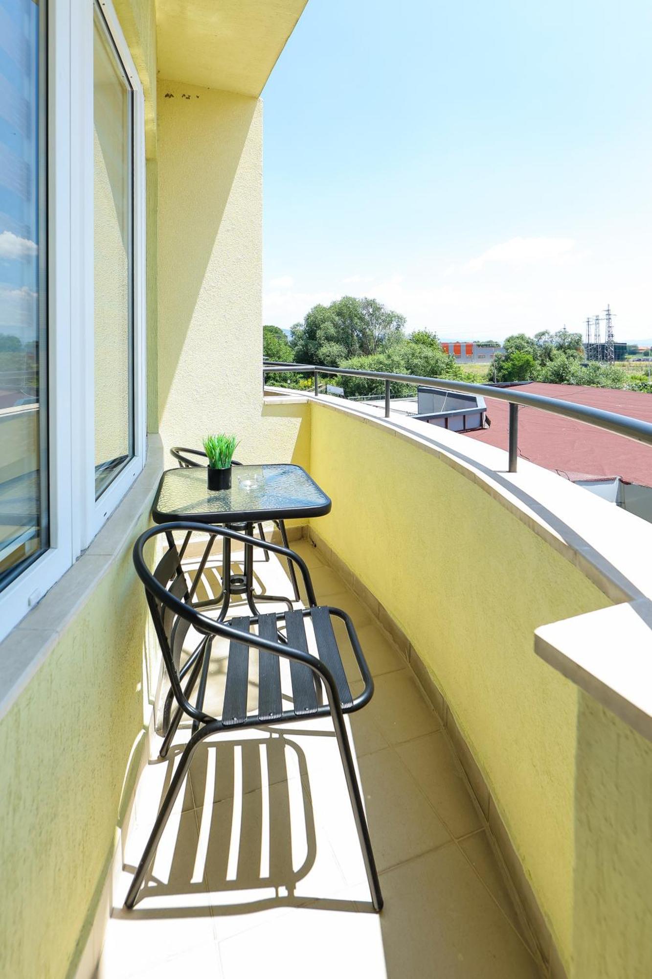 Family Hotel Γκότσε Ντέλτσεφ Εξωτερικό φωτογραφία
